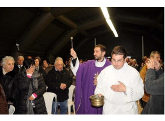 Emilia, messe di Natale al freddo e al gelo